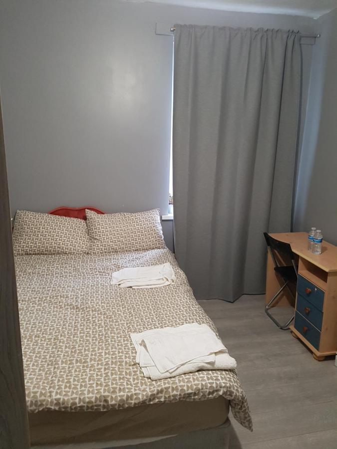 Atlas Road Guest House Кардиф Екстериор снимка